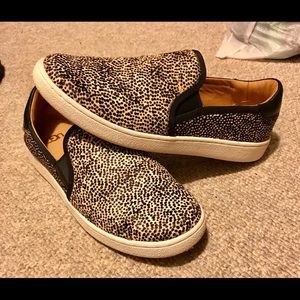 Leopard print UGG slip-ons